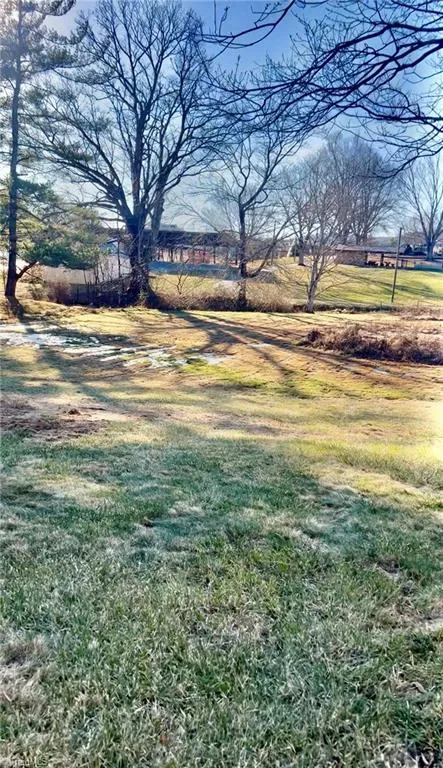 53 Wagoner Street Sparta, NC 28675