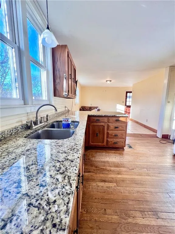 53 Wagoner Street Sparta, NC 28675