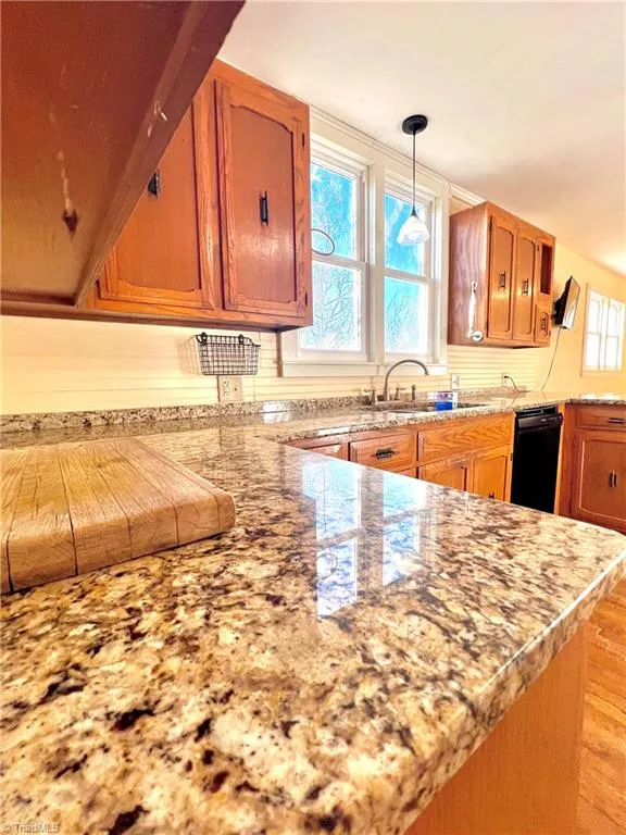 53 Wagoner Street Sparta, NC 28675
