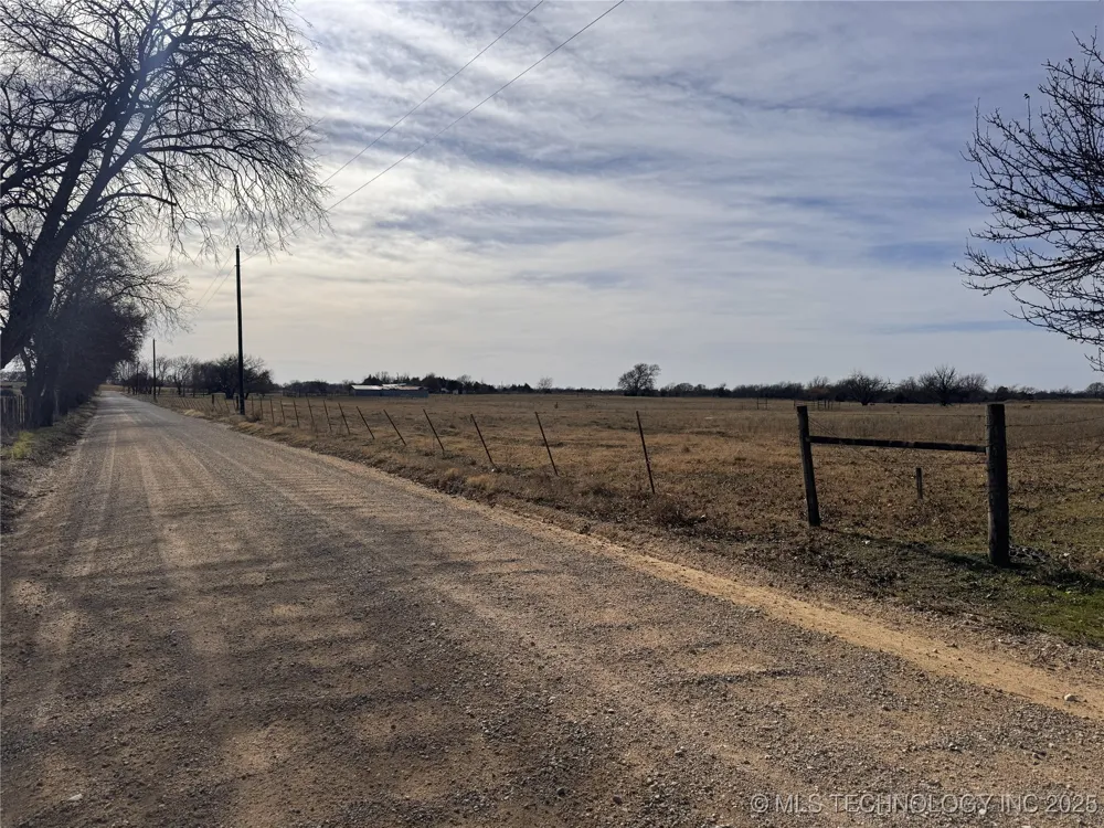311 Jack Rabbit Road Calera, OK 74730