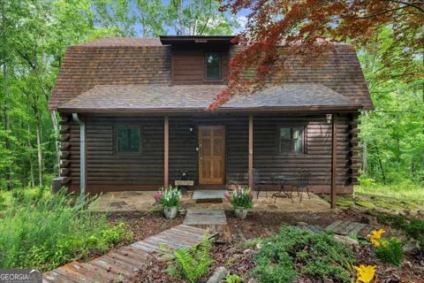 15 Bailey ST