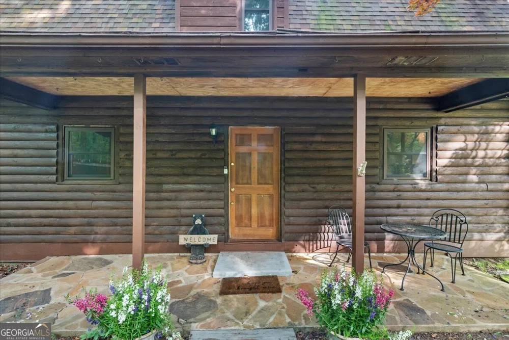 15 Bailey ST Whitesburg, GA 30185