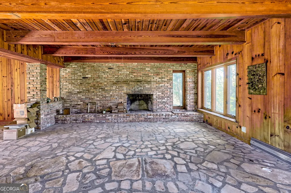 314 Lakeside DR Hiawassee, GA 30546