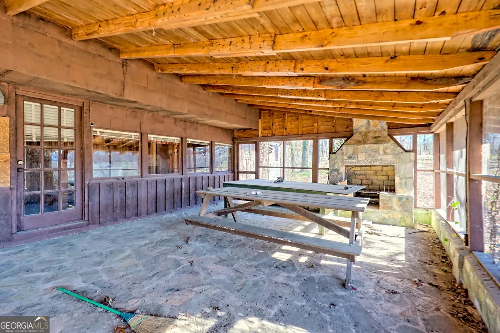 314 Lakeside DR Hiawassee, GA 30546