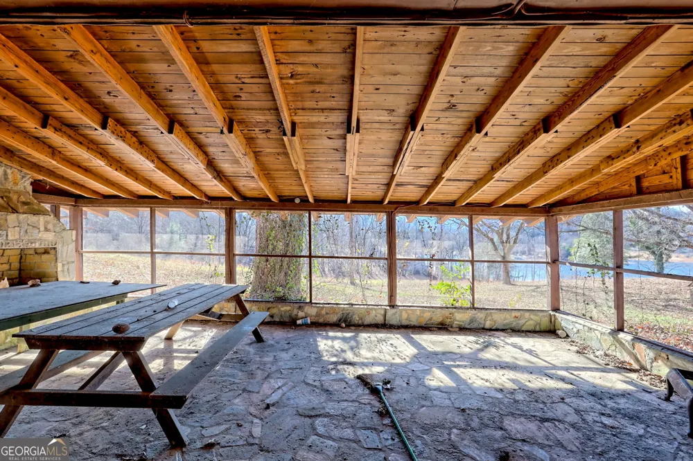 314 Lakeside DR Hiawassee, GA 30546