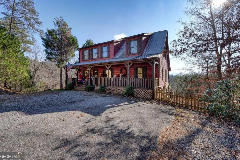 2567 Todd Shook RD Young Harris, GA 30582