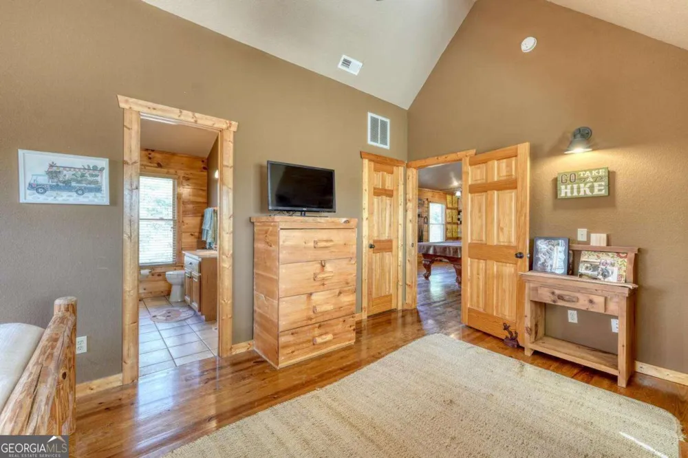2567 Todd Shook RD Young Harris, GA 30582