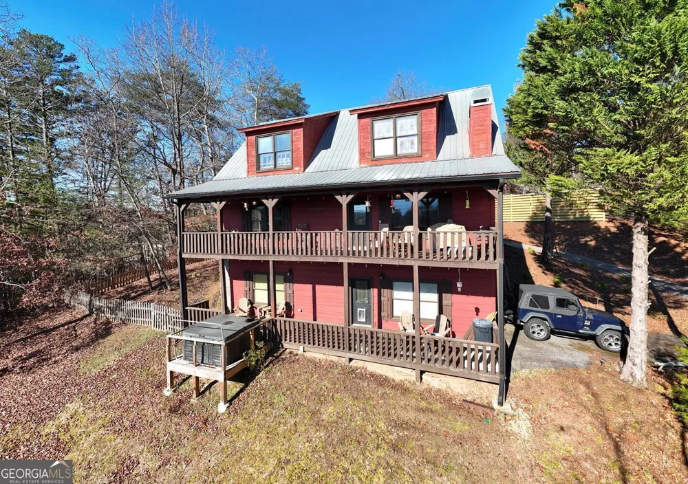 2567 Todd Shook RD Young Harris, GA 30582