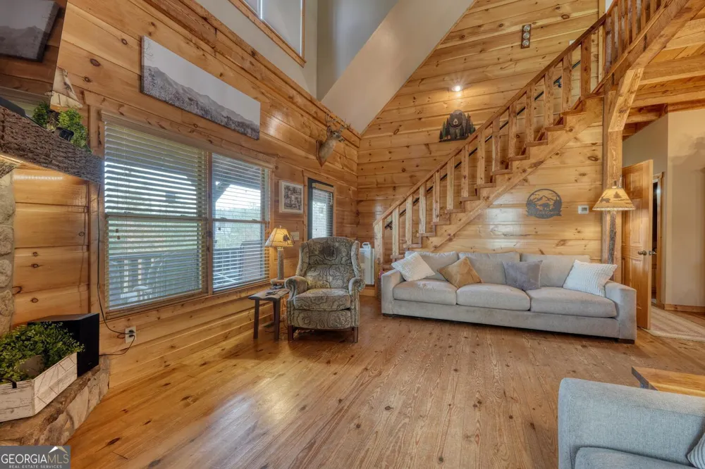 2567 Todd Shook RD Young Harris, GA 30582