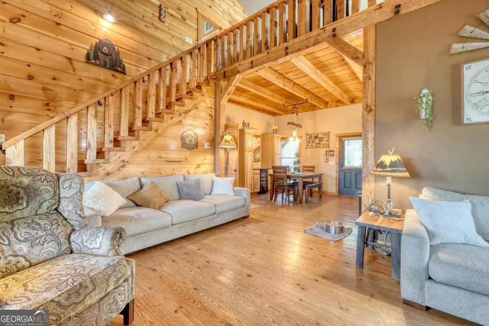 2567 Todd Shook RD Young Harris, GA 30582