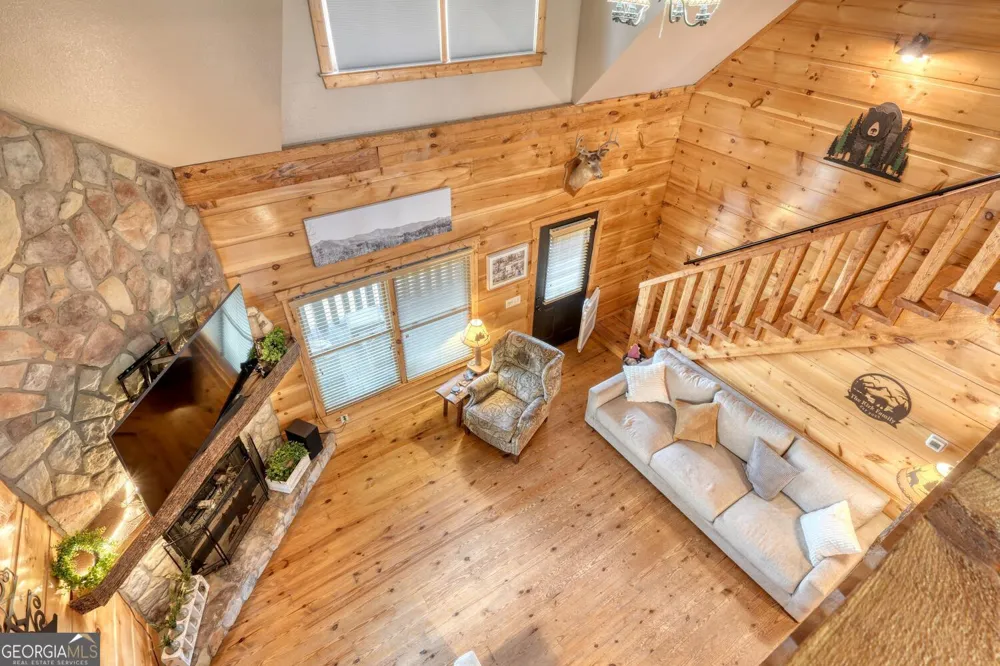 2567 Todd Shook RD Young Harris, GA 30582