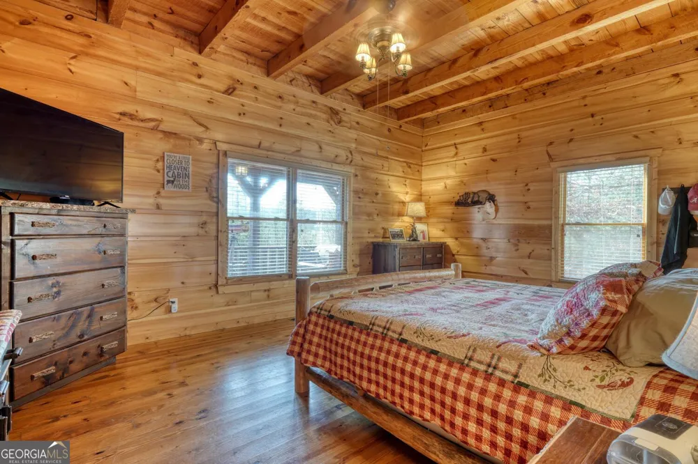 2567 Todd Shook RD Young Harris, GA 30582
