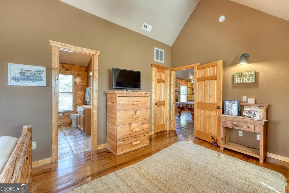 2567 Todd Shook RD Young Harris, GA 30582