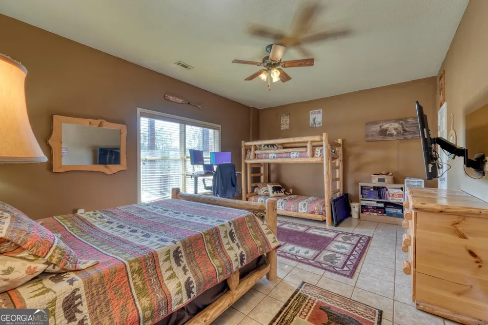 2567 Todd Shook RD Young Harris, GA 30582