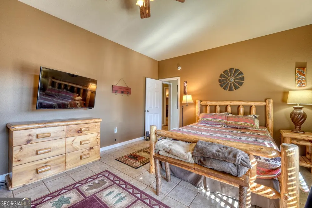 2567 Todd Shook RD Young Harris, GA 30582