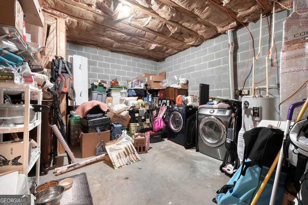 2567 Todd Shook RD Young Harris, GA 30582