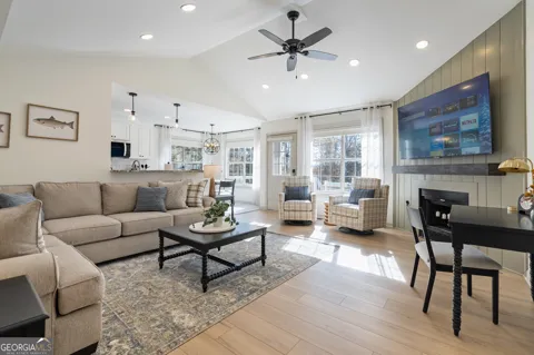 17 Northridge DR
