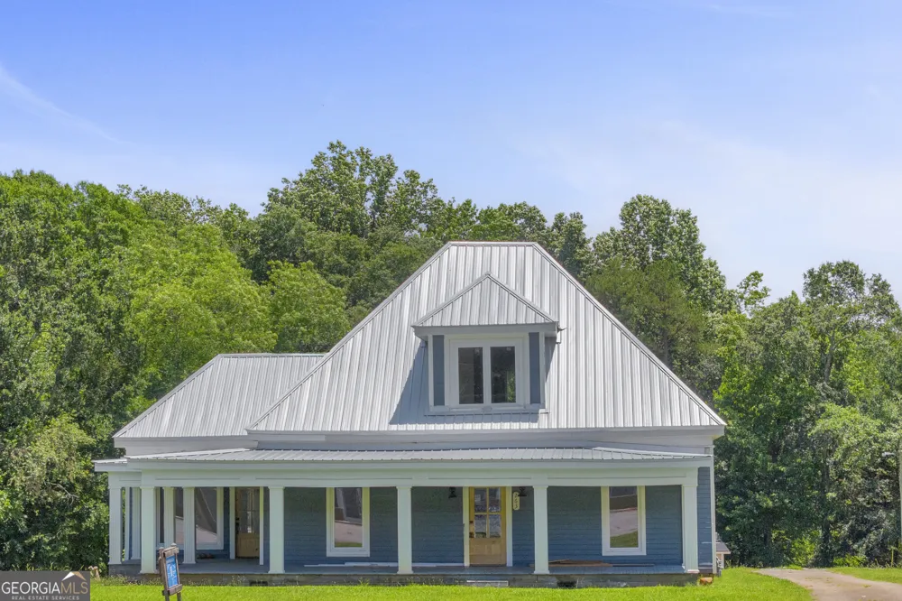 263 General Daniel AVE S Danielsville, GA 30633