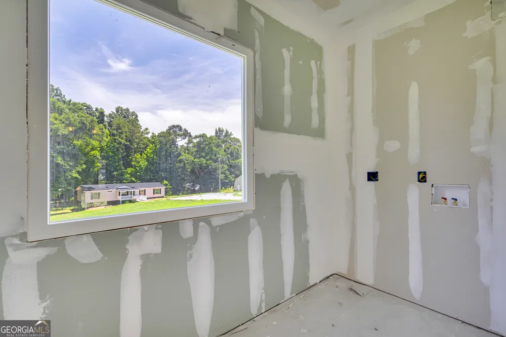 263 General Daniel AVE S Danielsville, GA 30633