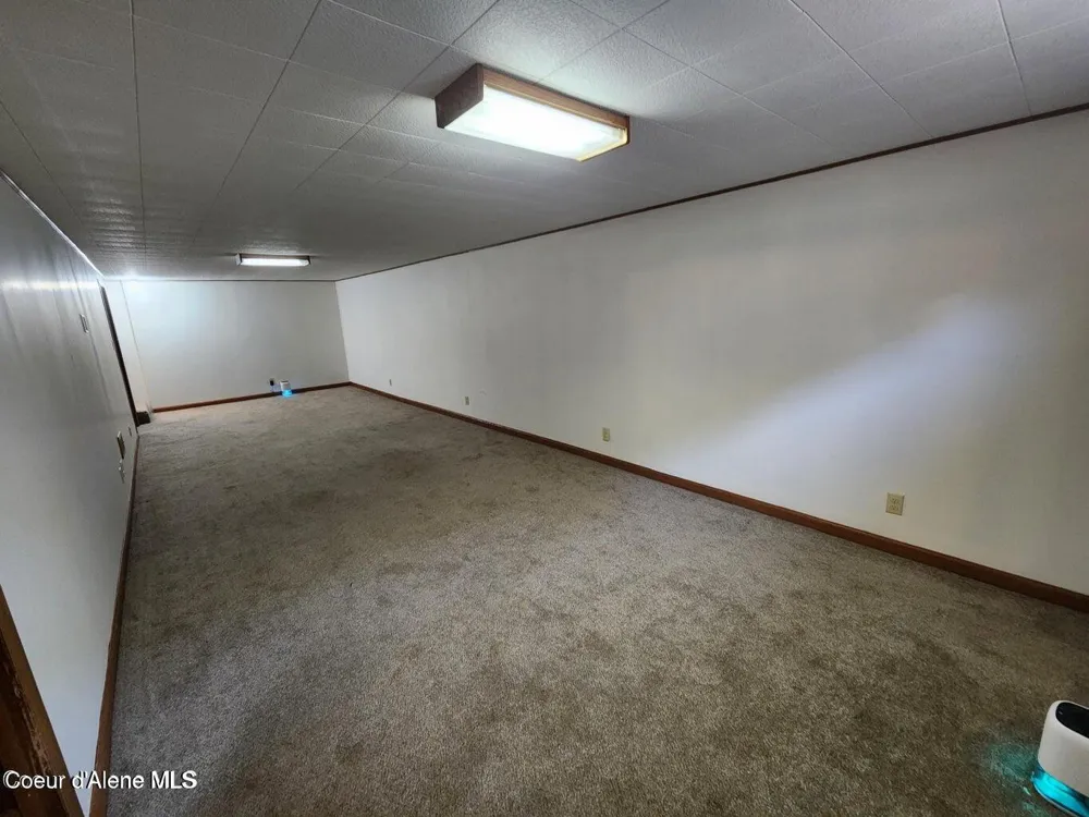 607 W. Riverside Avenue Kellogg, ID 83837