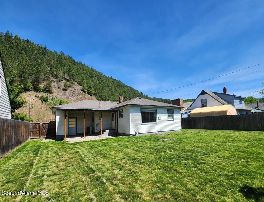 607 W. Riverside Avenue Kellogg, ID 83837