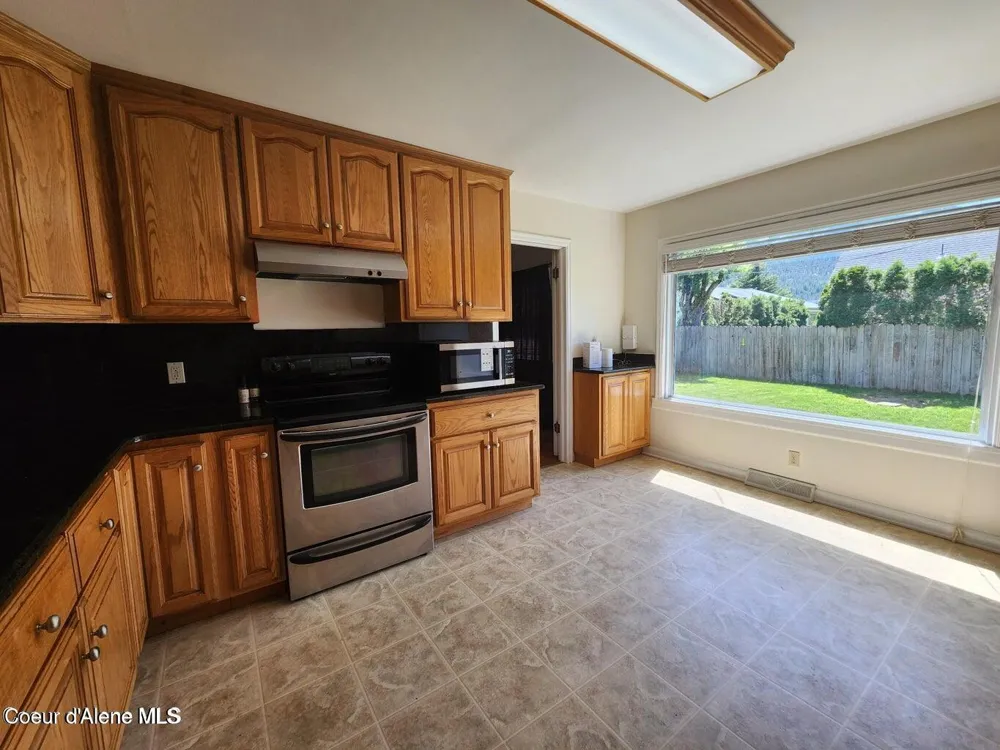 607 W. Riverside Avenue Kellogg, ID 83837