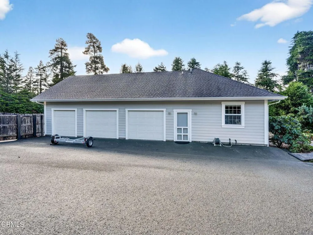 18970 Quail Court Fort Bragg, CA 95437