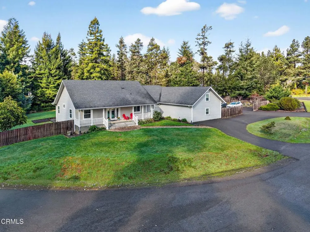 18970 Quail Court Fort Bragg, CA 95437