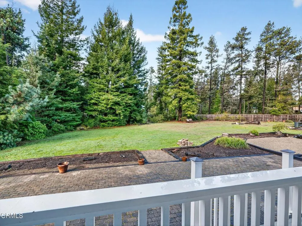 18970 Quail Court Fort Bragg, CA 95437