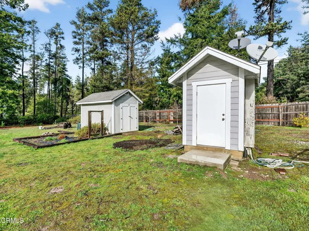 18970 Quail Court Fort Bragg, CA 95437