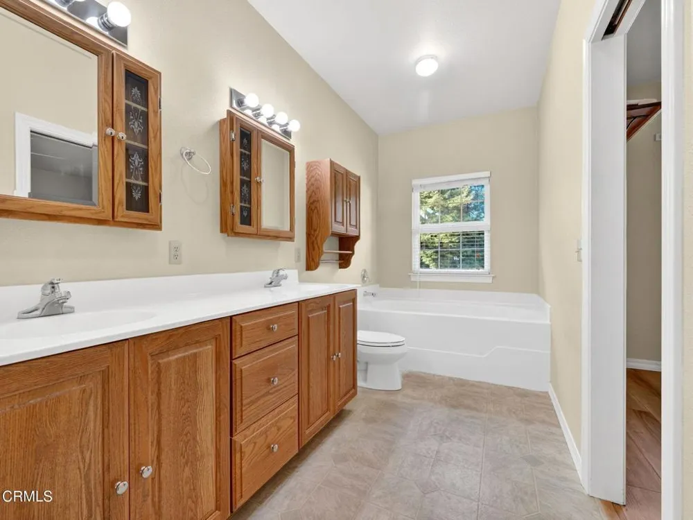 18970 Quail Court Fort Bragg, CA 95437