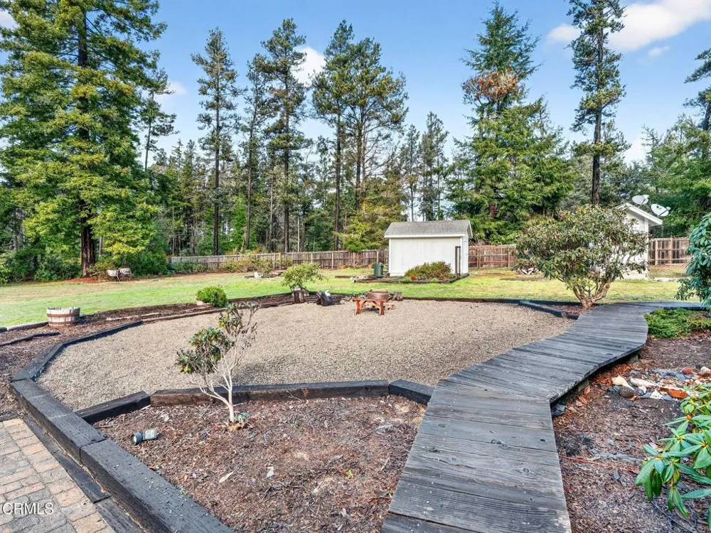 18970 Quail Court Fort Bragg, CA 95437