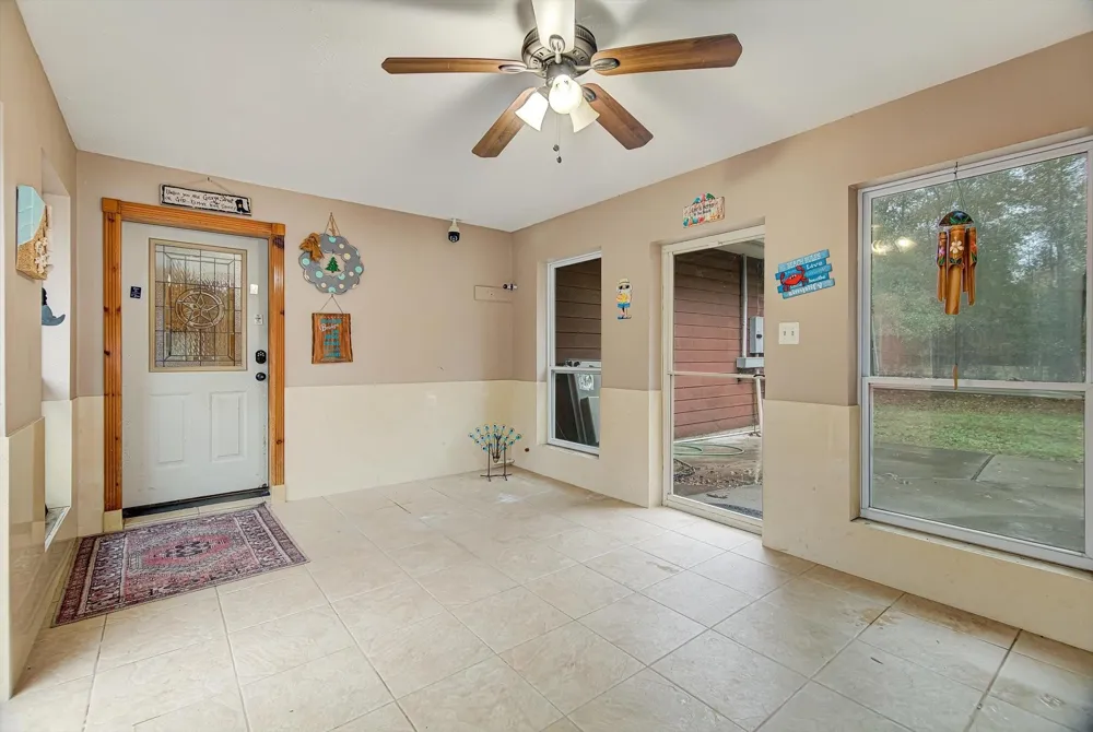 20205 Highway 146 Liberty, TX 77575