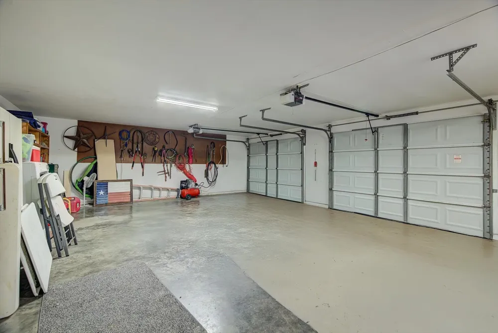 20205 Highway 146 Liberty, TX 77575