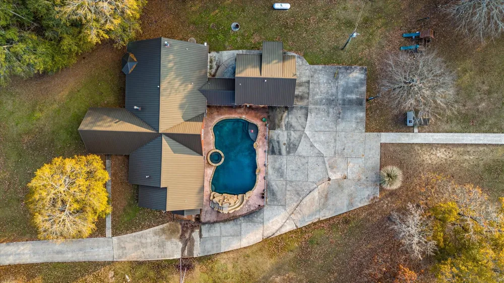 20205 Highway 146 Liberty, TX 77575