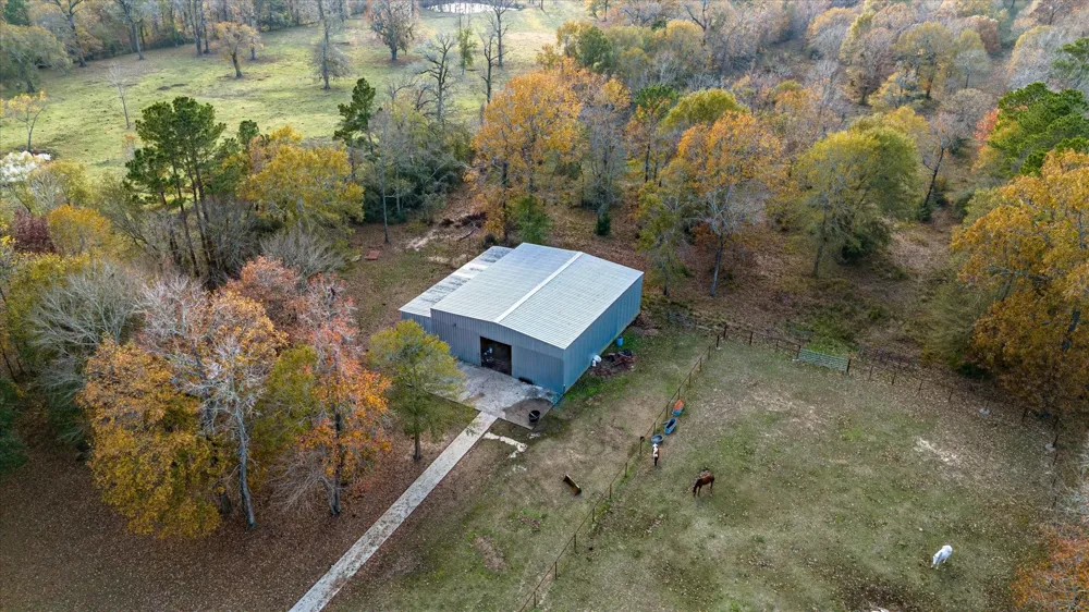 20205 Highway 146 Liberty, TX 77575