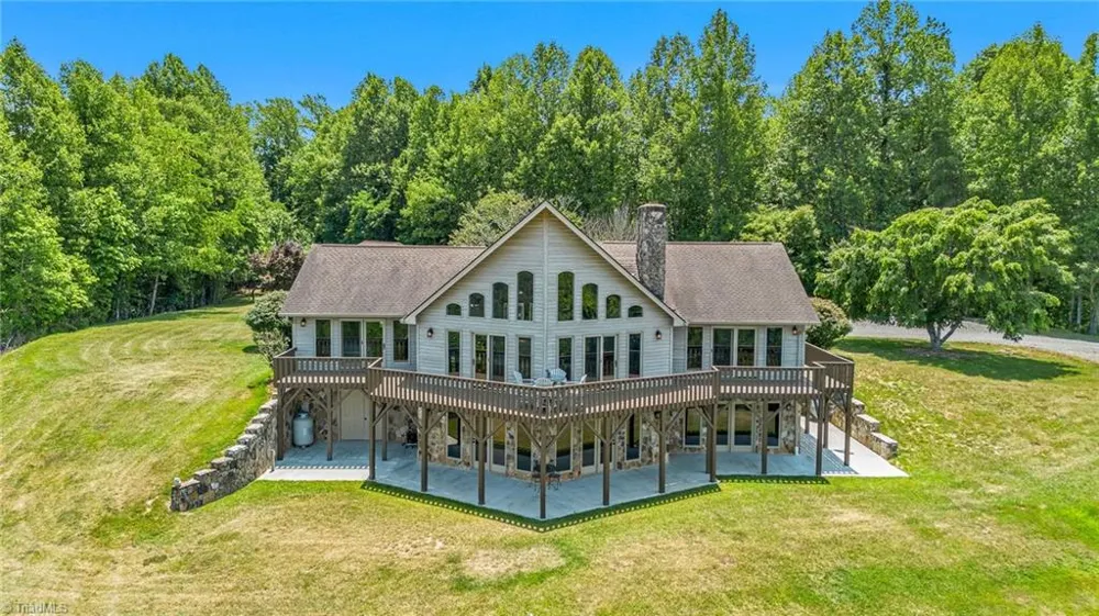 4937 W NC Highway 268 Wilkesboro, NC 28697