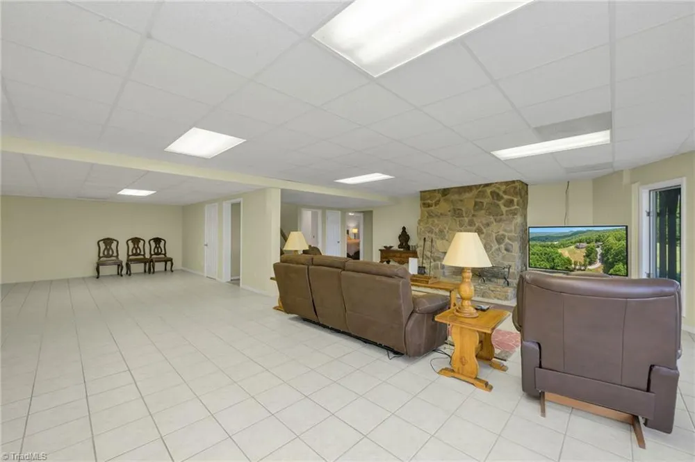 4937 W NC Highway 268 Wilkesboro, NC 28697