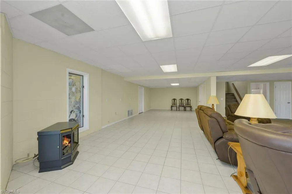 4937 W NC Highway 268 Wilkesboro, NC 28697
