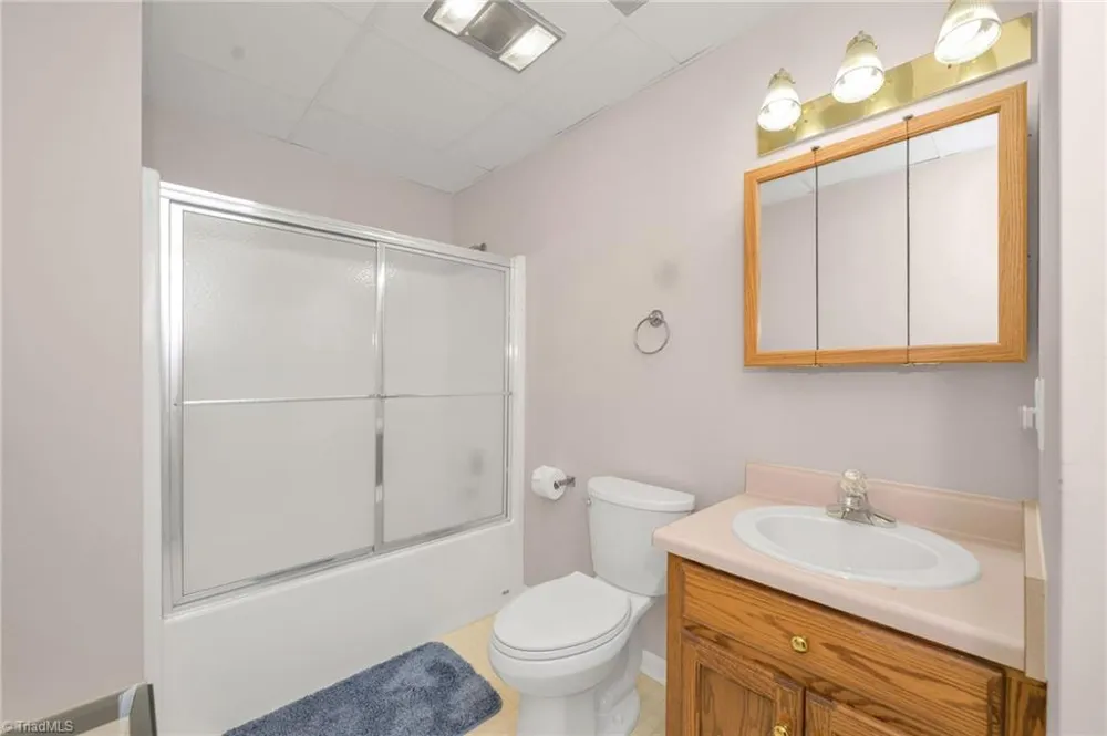 4937 W NC Highway 268 Wilkesboro, NC 28697