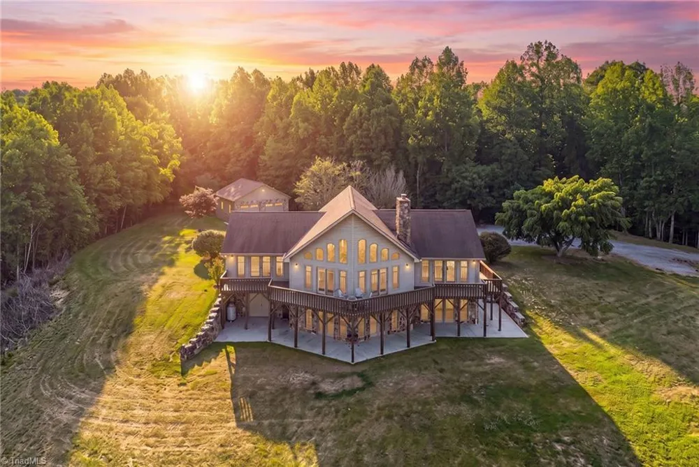 4937 W NC Highway 268 Wilkesboro, NC 28697