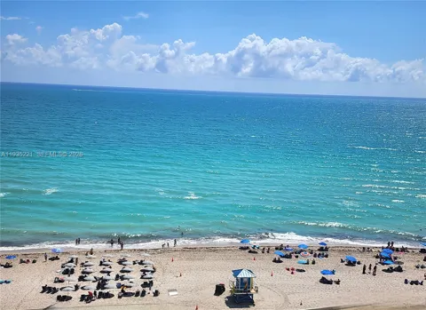 3725 S Ocean Dr #425