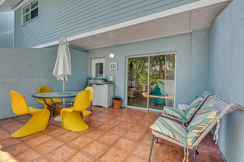 798 Crandon Blvd #16-C Key Biscayne, FL 33149