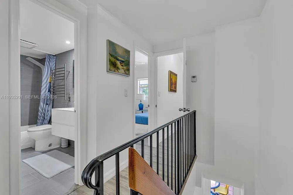 798 Crandon Blvd #16-C Key Biscayne, FL 33149