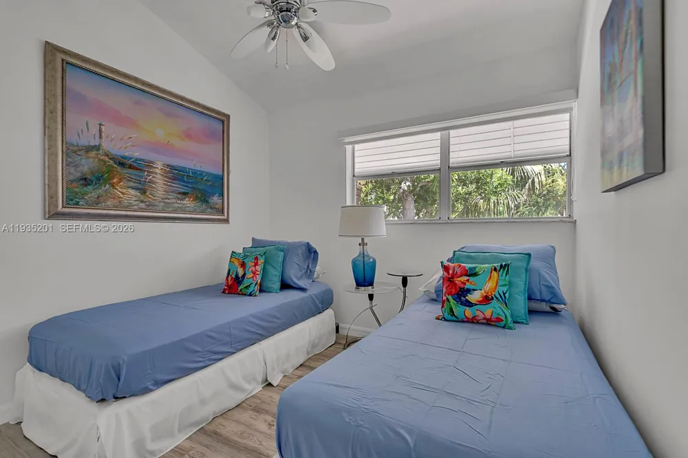 798 Crandon Blvd #16-C Key Biscayne, FL 33149