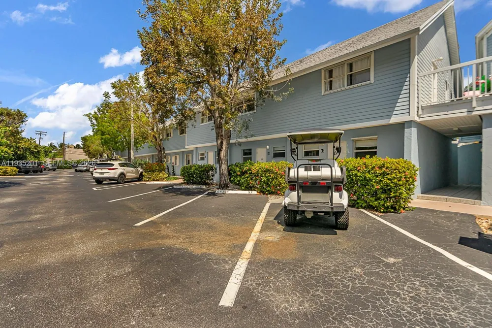 798 Crandon Blvd #16-C Key Biscayne, FL 33149