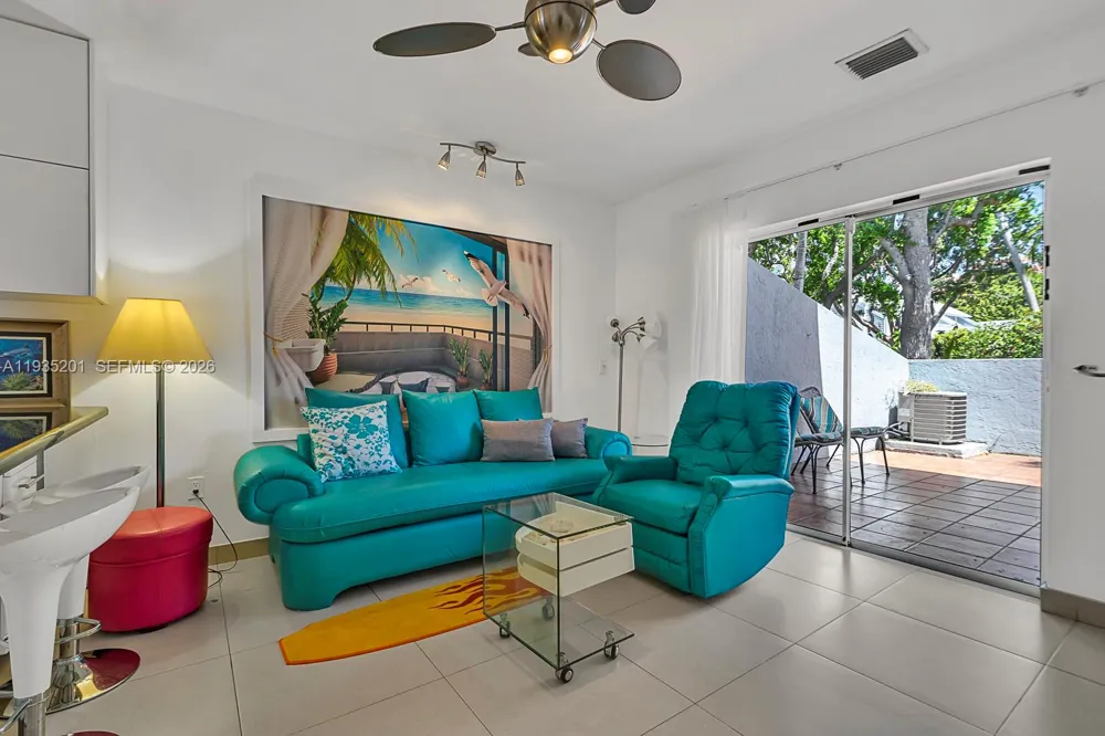 798 Crandon Blvd #16-C Key Biscayne, FL 33149