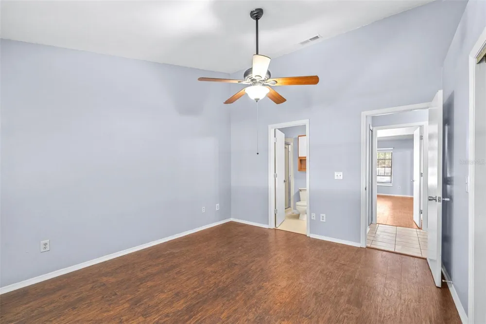 5100 BURCHETTE ROAD #4102 Tampa, FL 33647