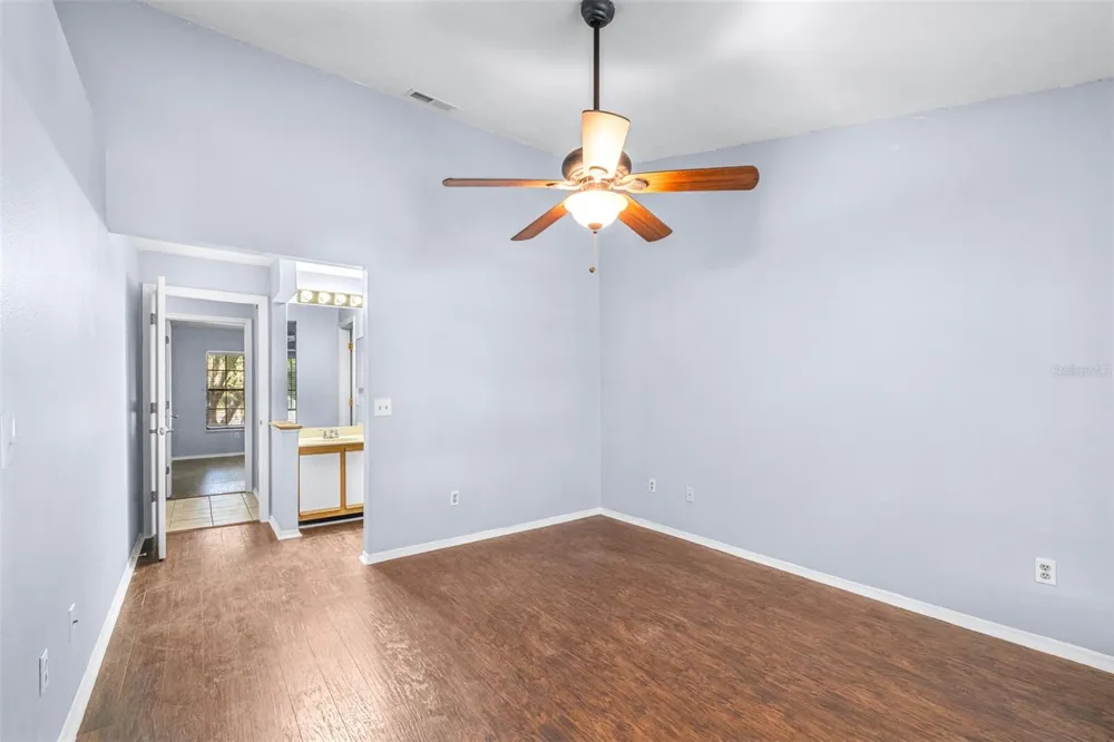 5100 BURCHETTE ROAD #4102 Tampa, FL 33647