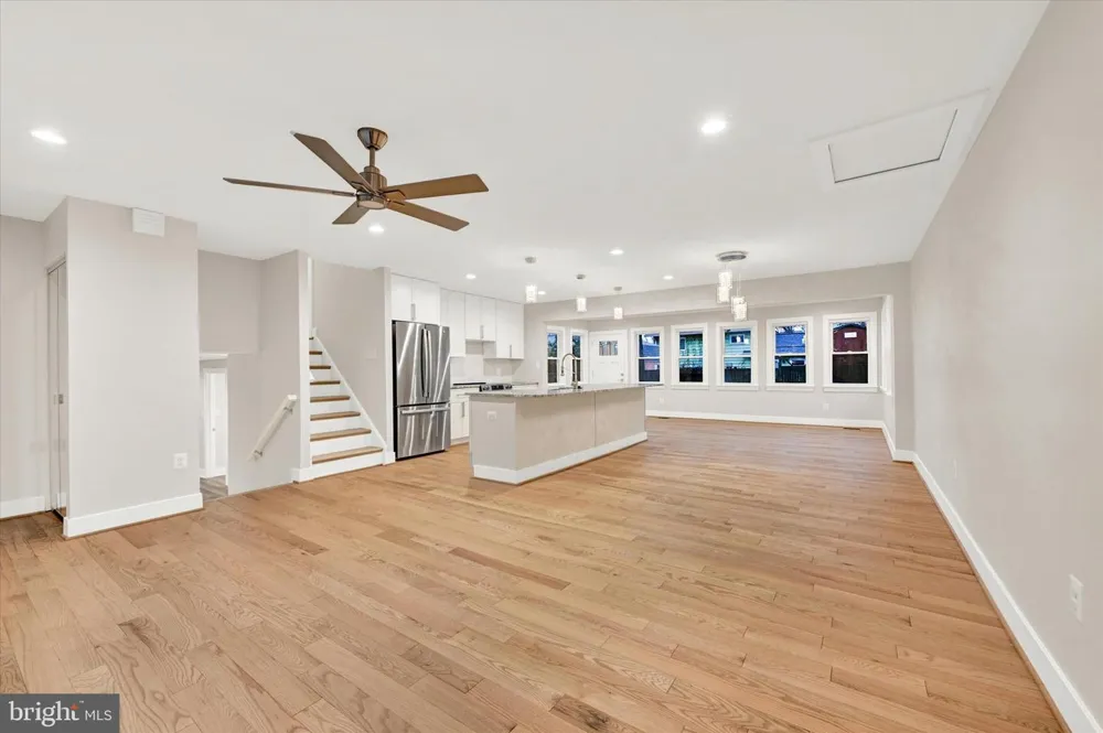 9603 BEACHWOOD AVENUE Lanham, MD 20706